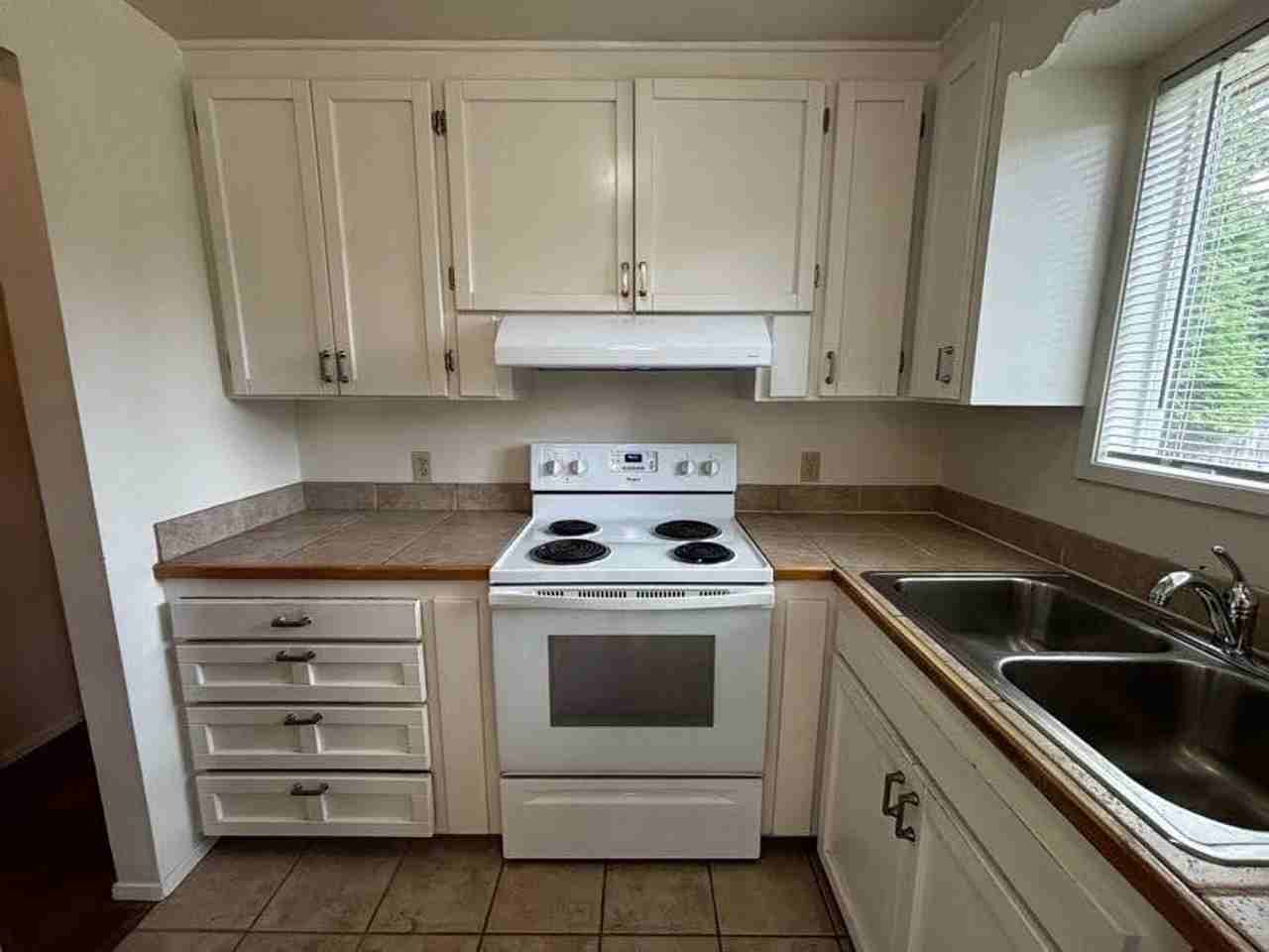 18915 51st Pl W - Photo 7 of 24