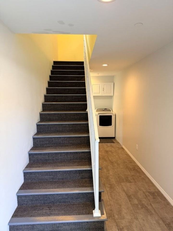 4545 Vesper Ave - Photo 4 of 22