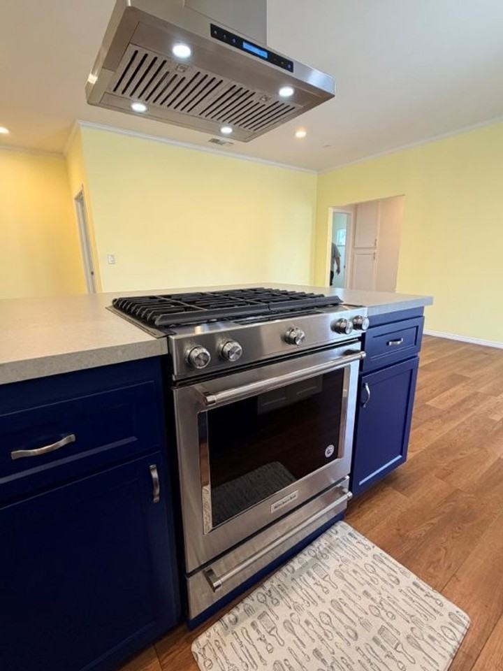 4545 Vesper Ave - Photo 7 of 22