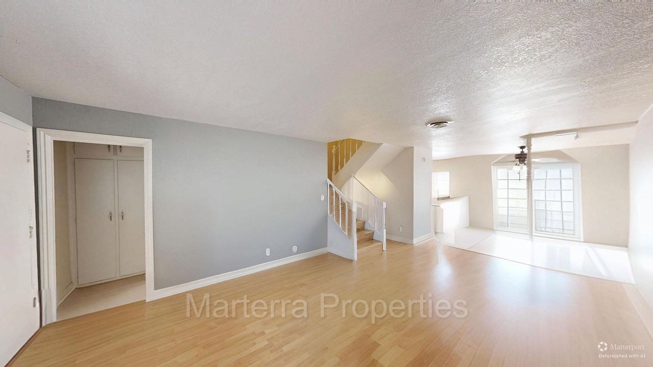 119 Morristown Ln - Photo 4 of 22