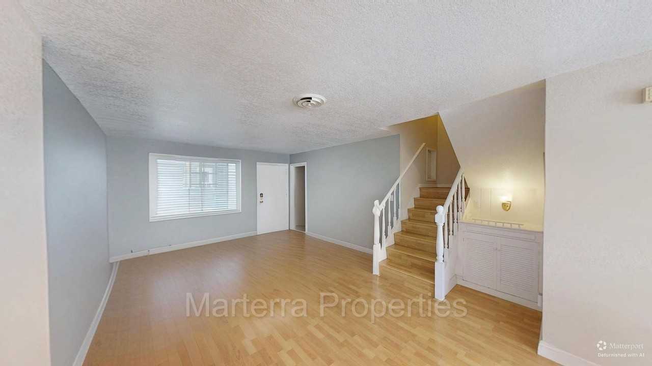 119 Morristown Ln - Photo 5 of 22