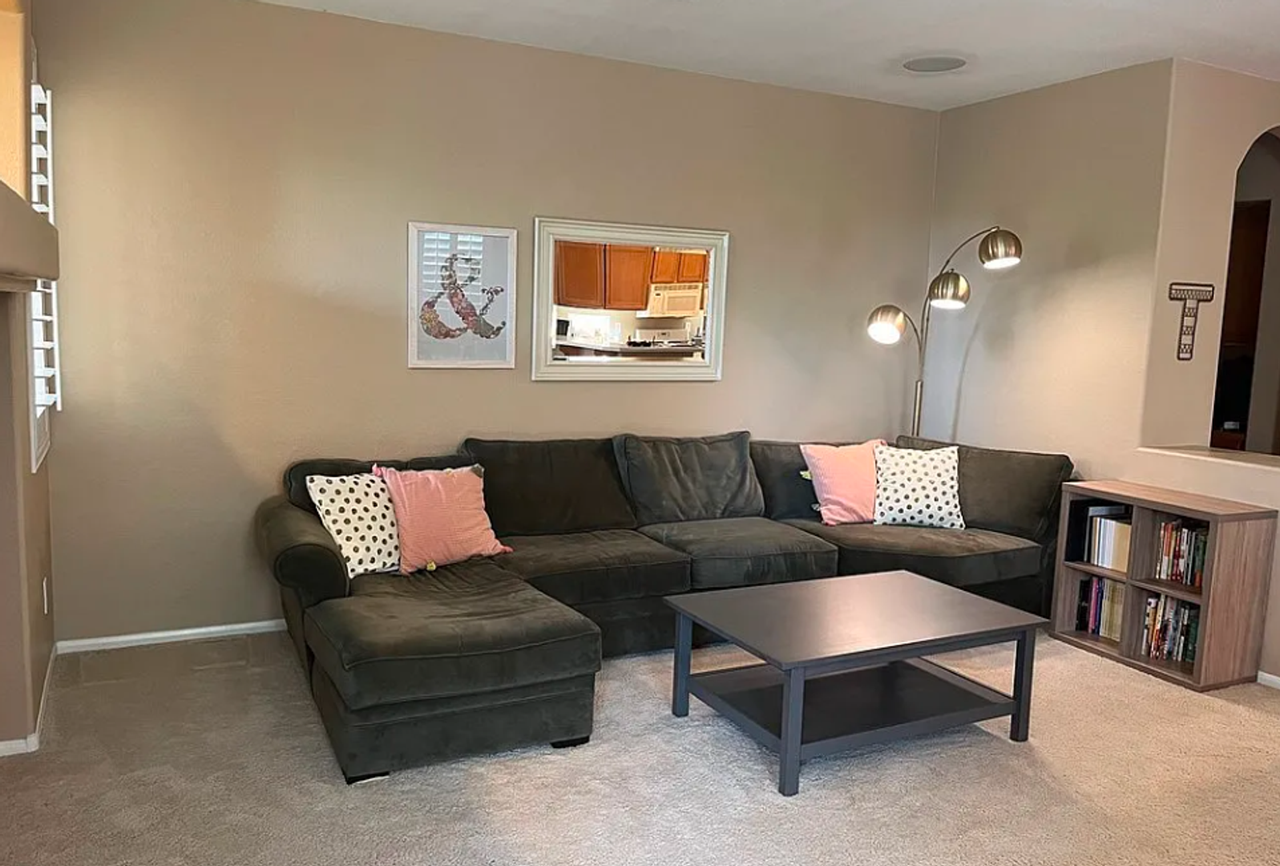 11091 Zarod Rd - Photo 3 of 9