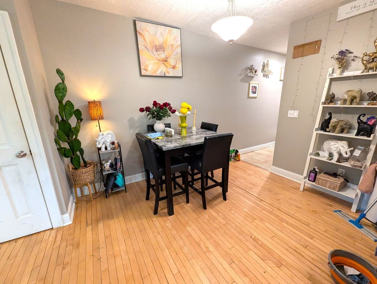 3124 12th Ave S - Photo 4 of 12