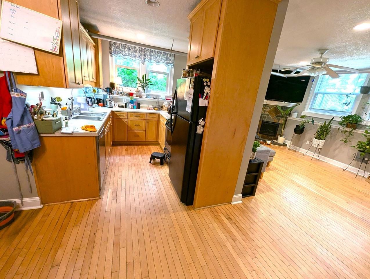 3124 12th Ave S - Photo 5 of 12
