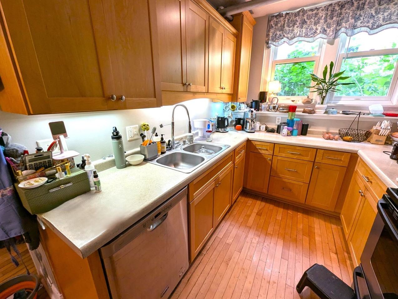 3124 12th Ave S - Photo 6 of 12
