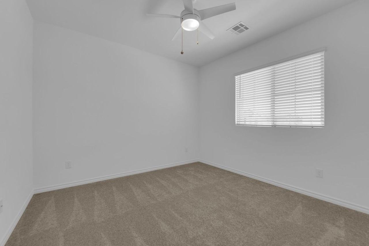4368 Bayley Skye Ave - Photo 3 of 19