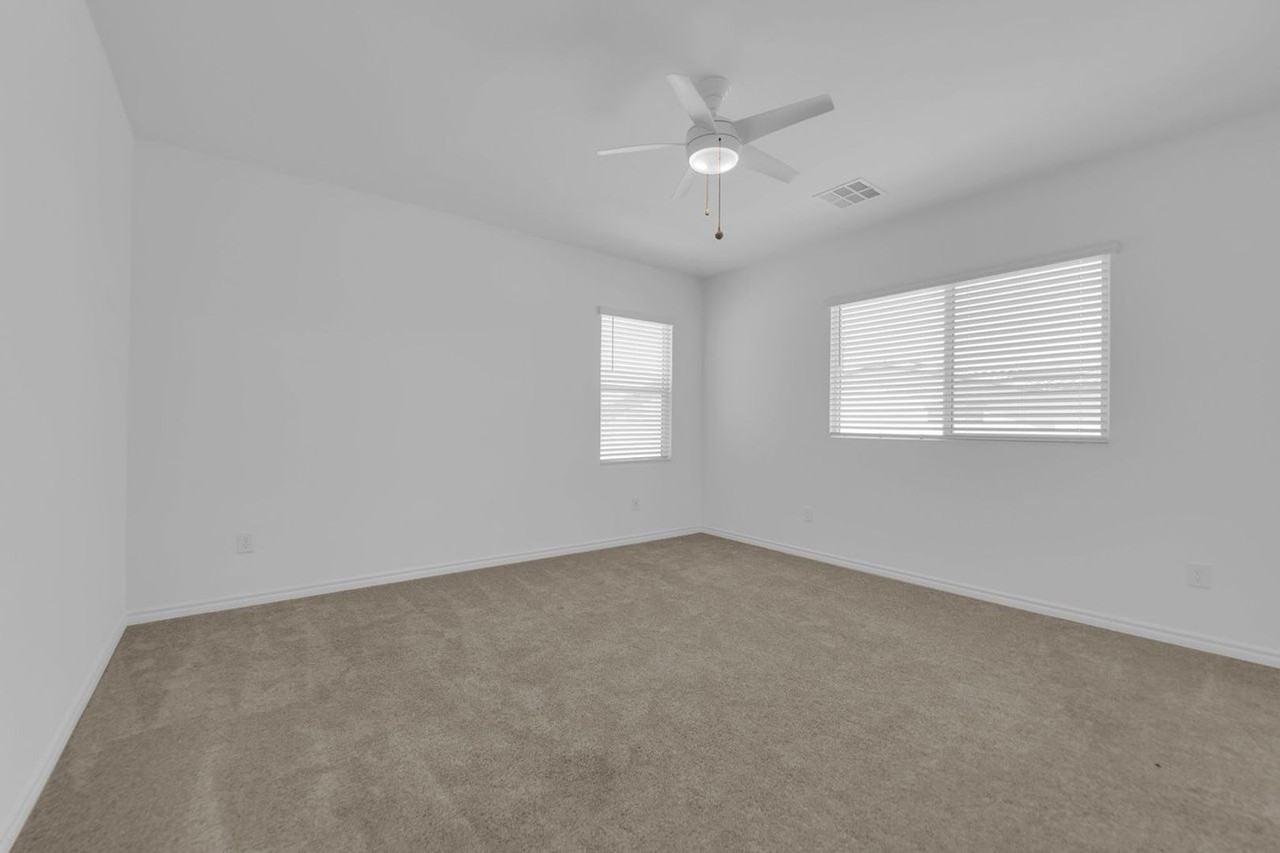 4368 Bayley Skye Ave - Photo 5 of 19