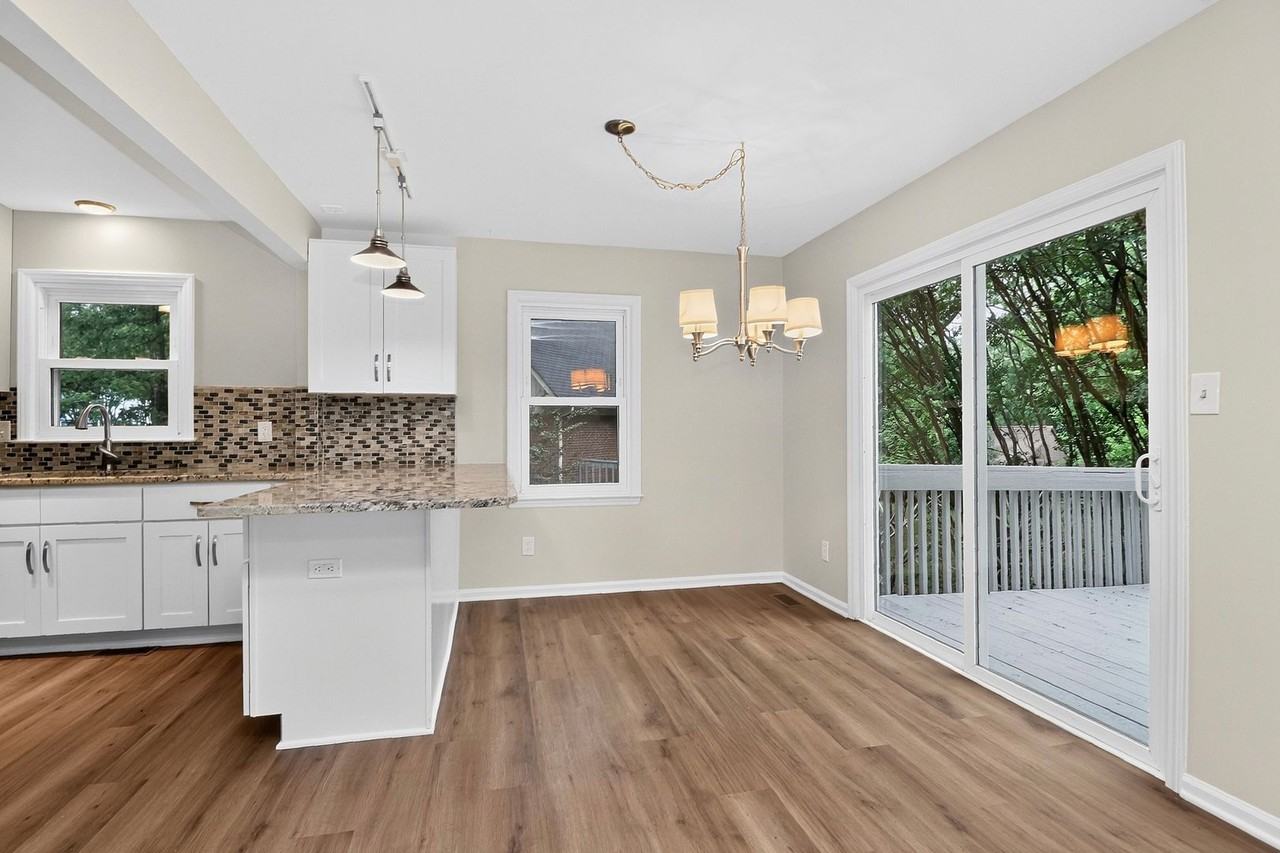 11122 11122 5 Cedars Road - Photo 5 of 19