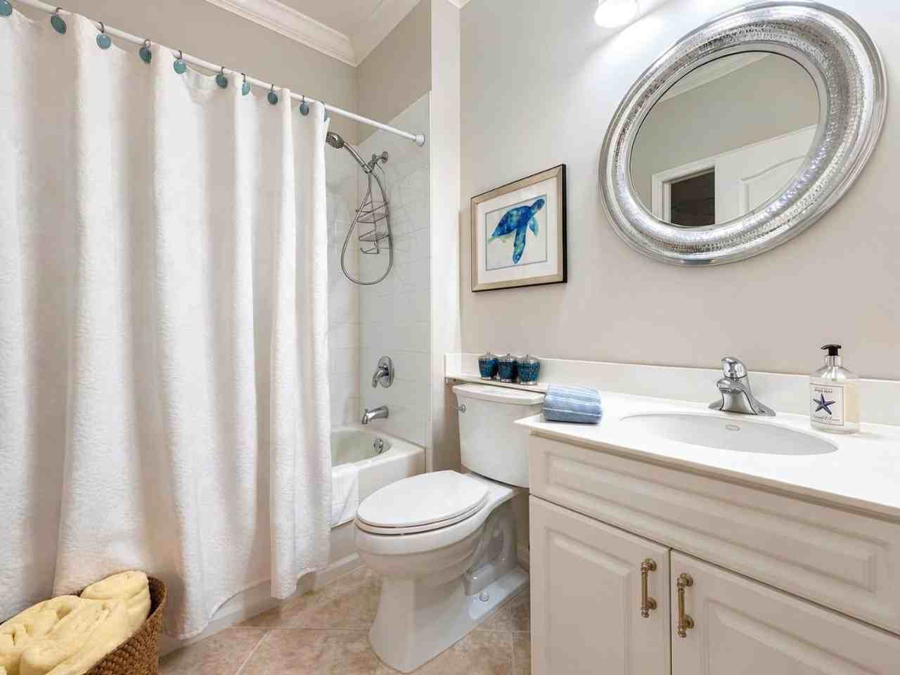 1262 Sweetwater Ln - Photo 7 of 35