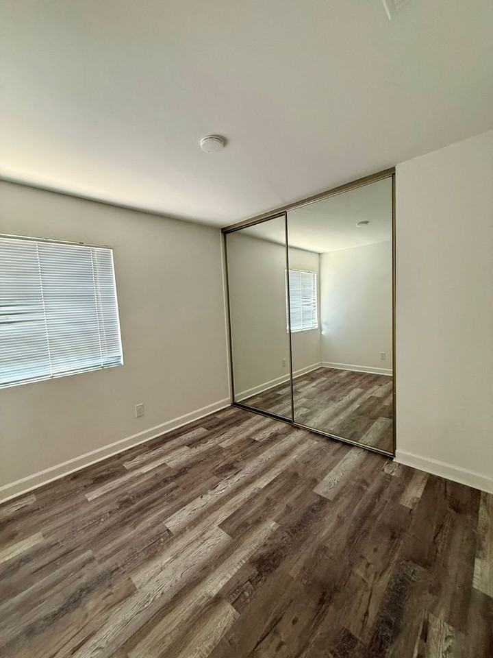 7147 Chaney Ct - Photo 7 of 13
