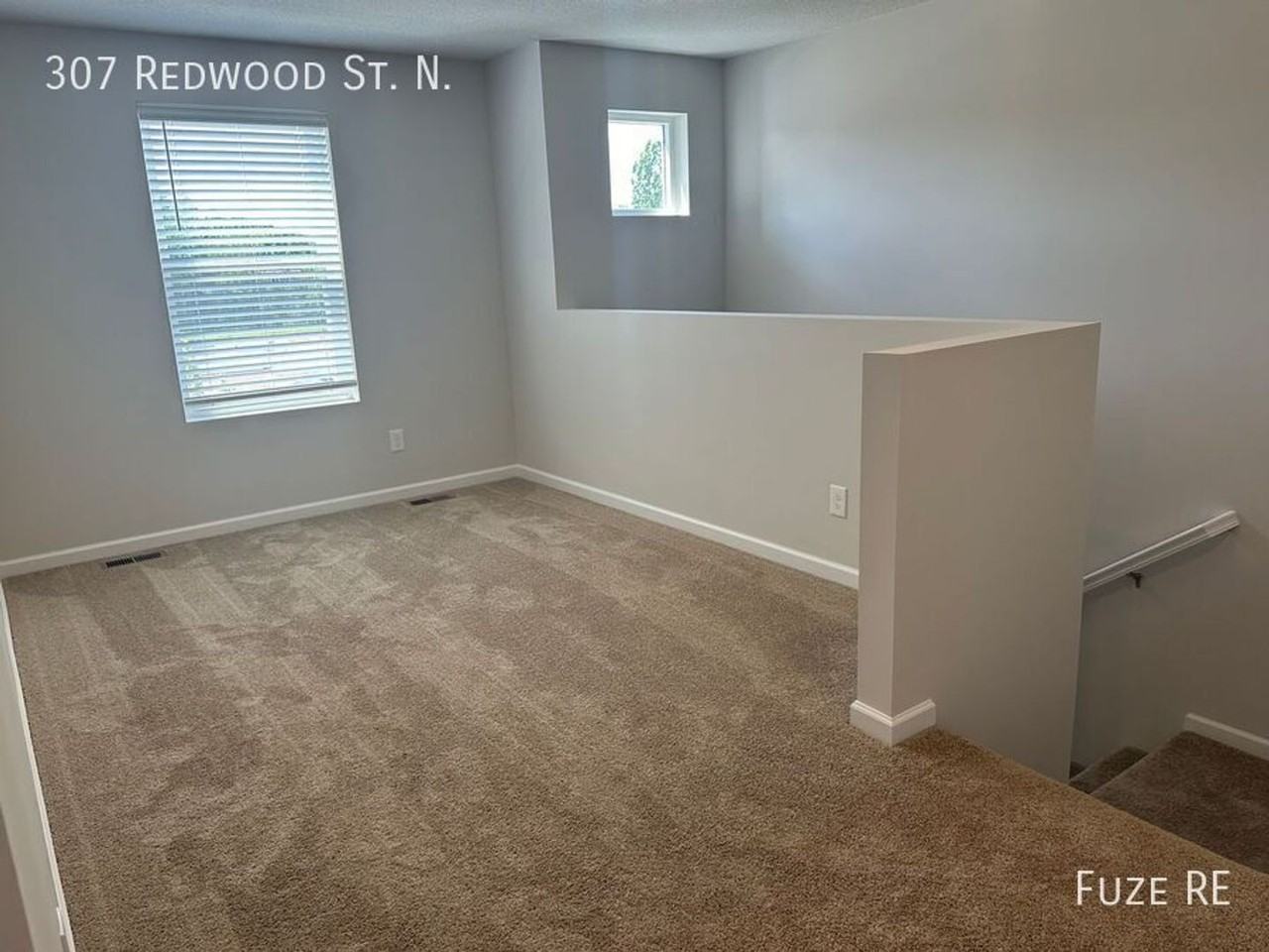 316 Redwood St N - Photo 5 of 12