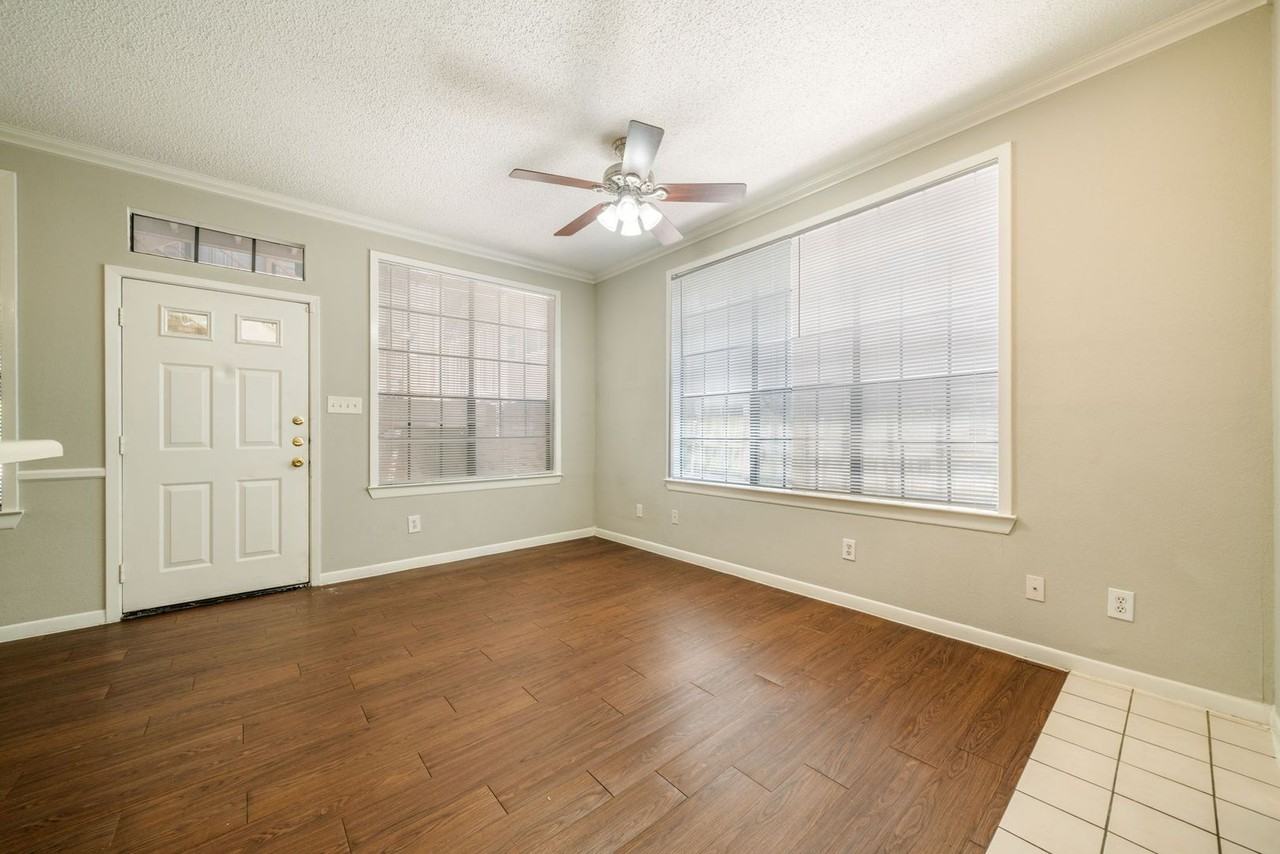 2300 Leon St #101 - Photo 6 of 35