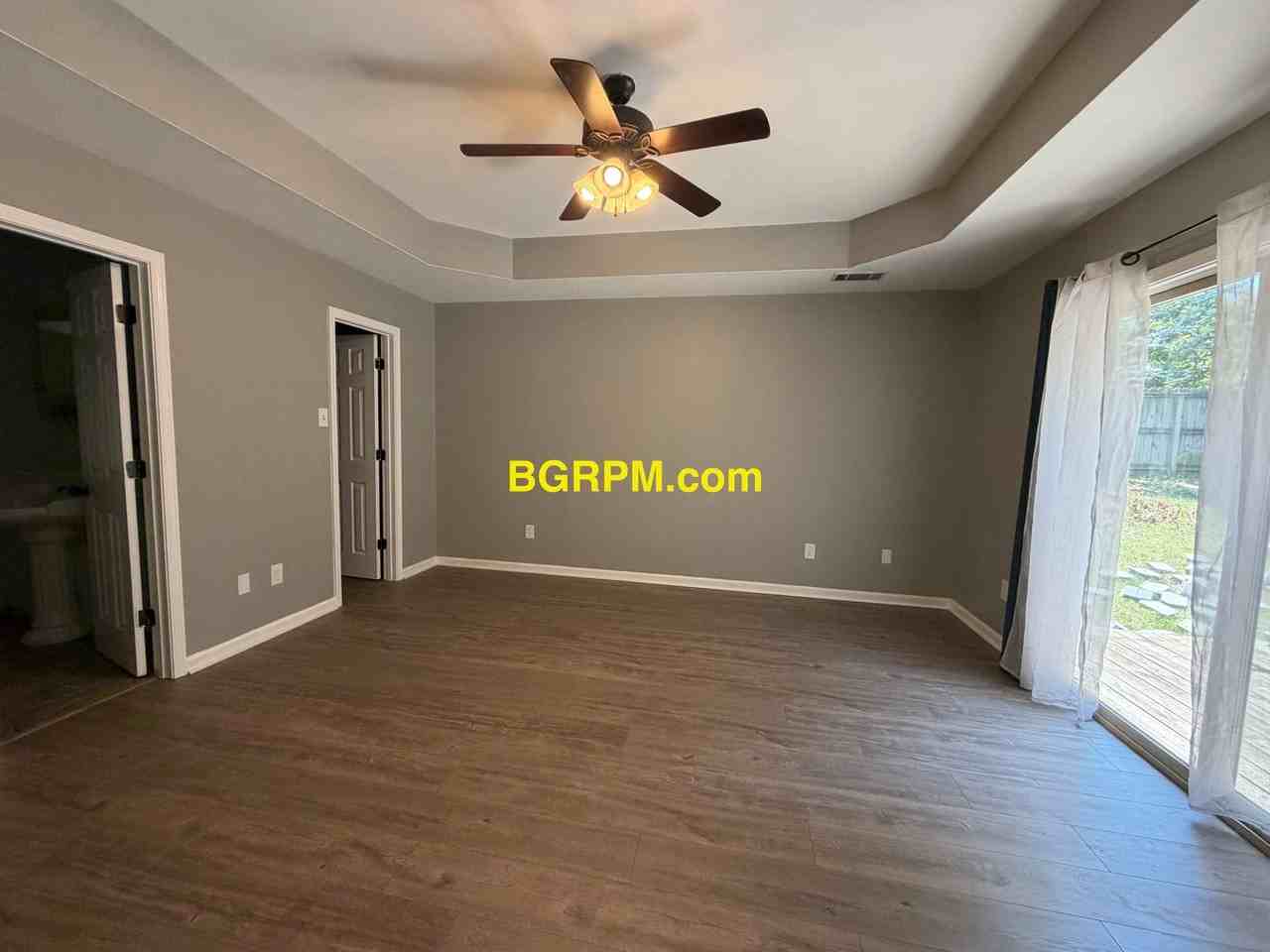 113 Corbin Cir - Photo 6 of 12