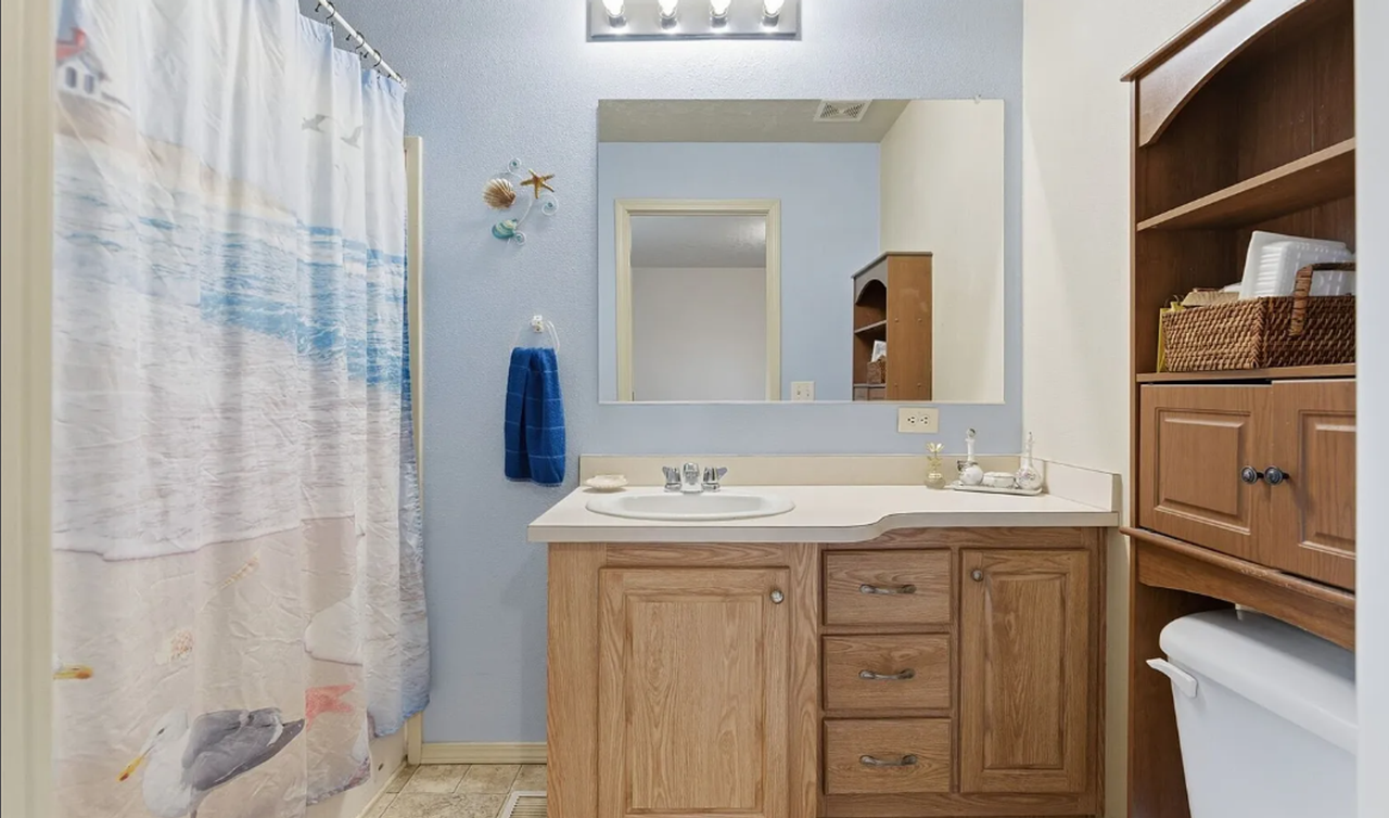 19141 Joselyn St Sw - Photo 7 of 11