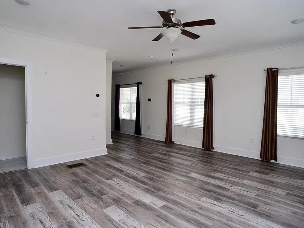2008 Ocean Dr Nw - Photo 3 of 22