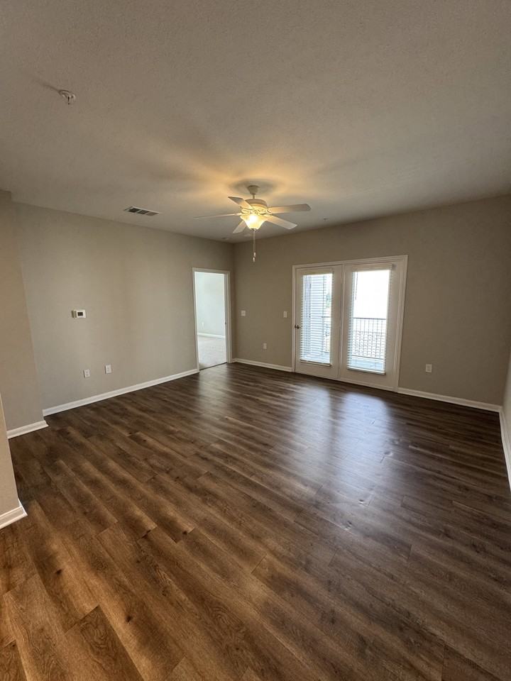 315 Willow Grove Way #2102 - Photo 7 of 8
