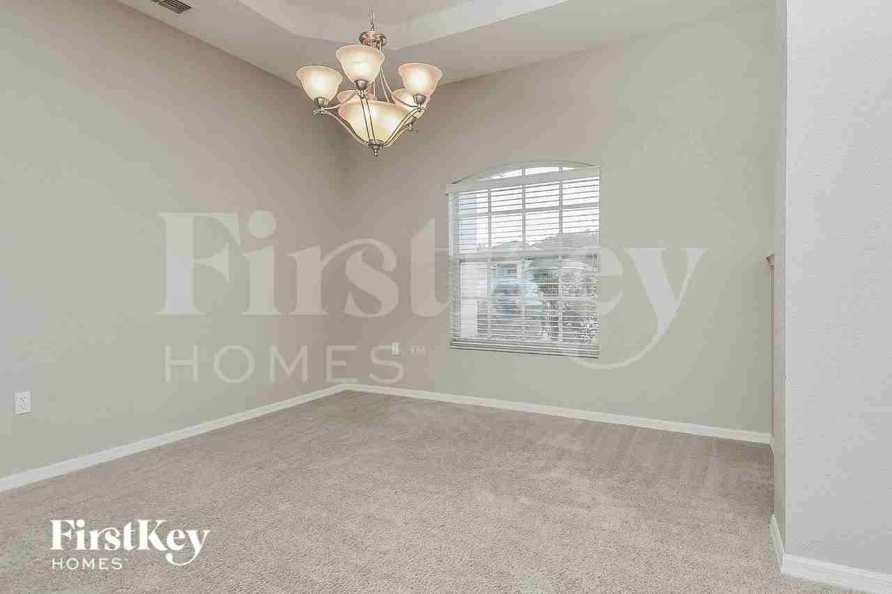 10611 Carloway Hills Dr - Photo 7 of 19