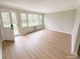 featured image of 239 Old Farms Rd