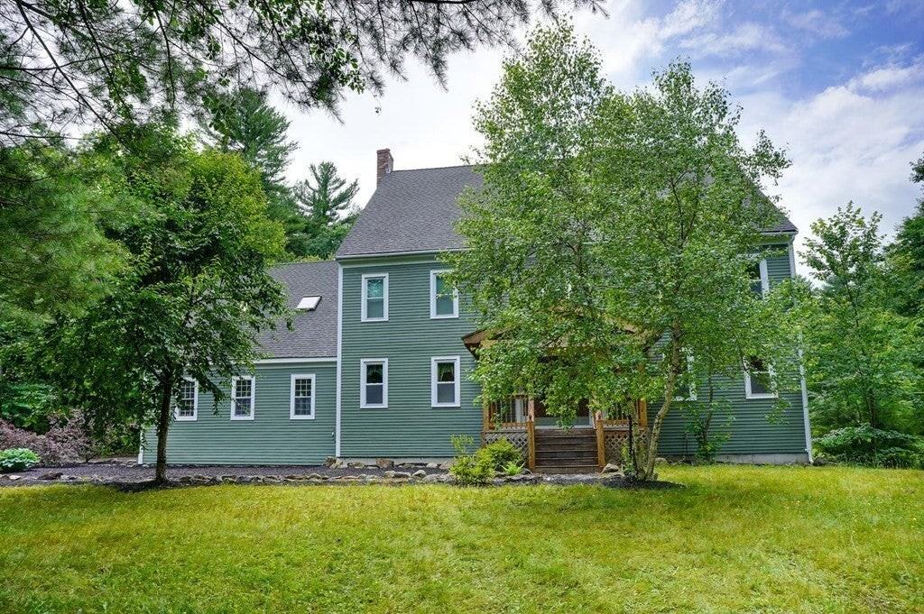 144 Parmenter Rd - Photo 2 of 39