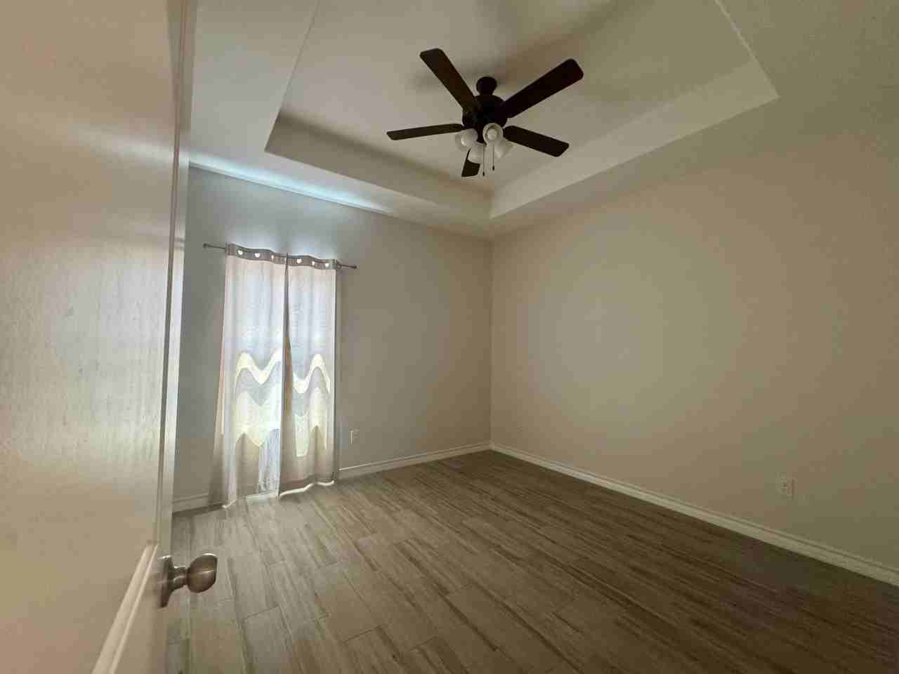 6002 Amir Dr - Photo 6 of 15