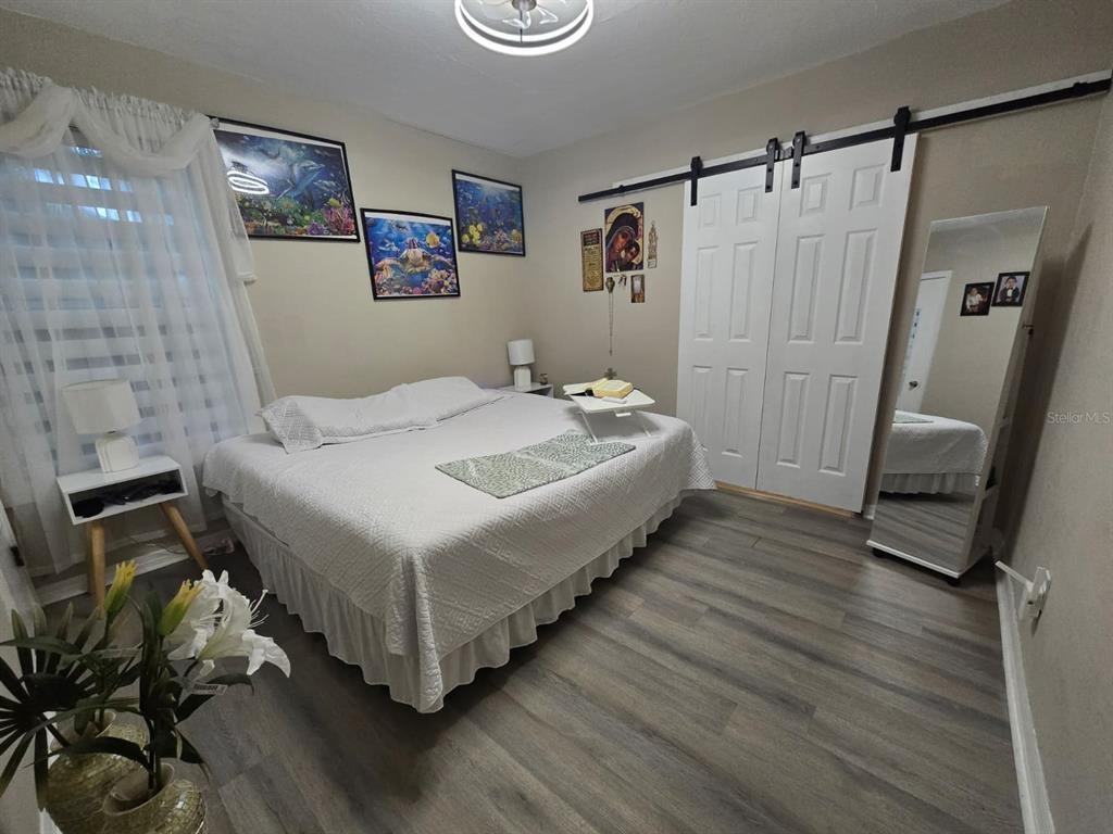 9320 N Elmer St - Photo 6 of 15