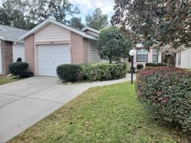 3906 Ne 22nd St - Photo 1 of 1