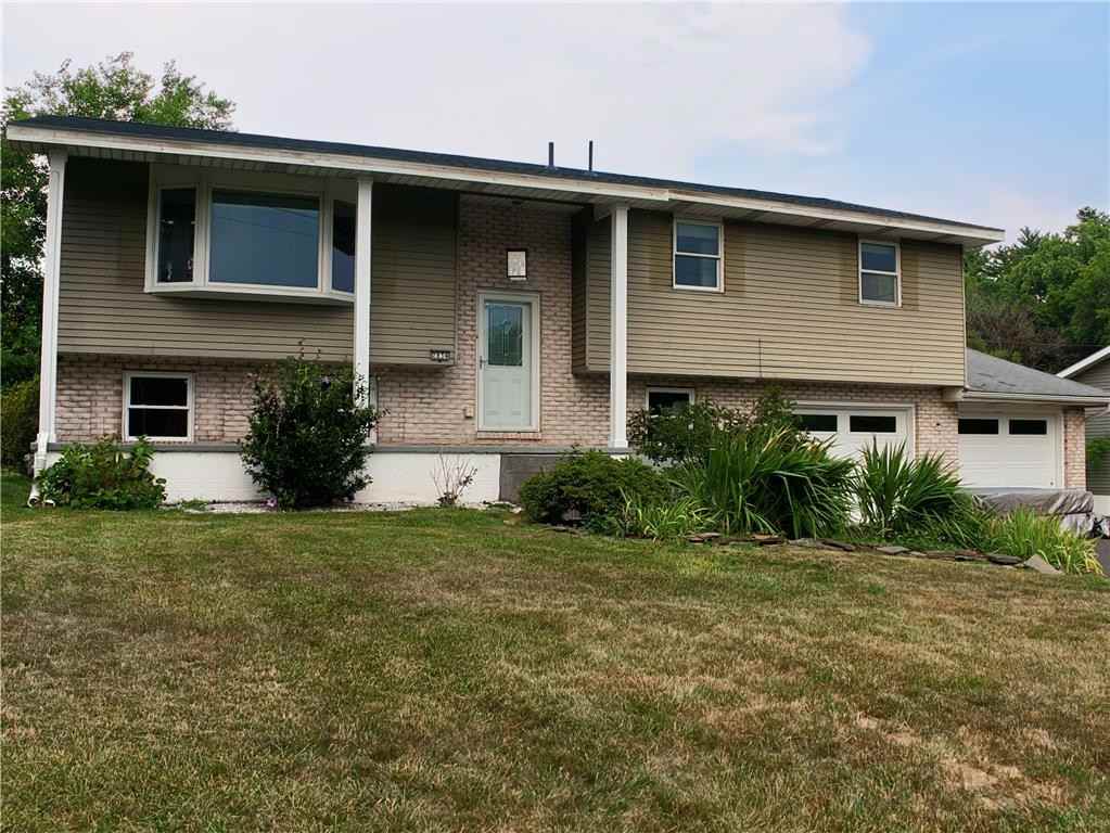 2834 Center St - Photo 2 of 32