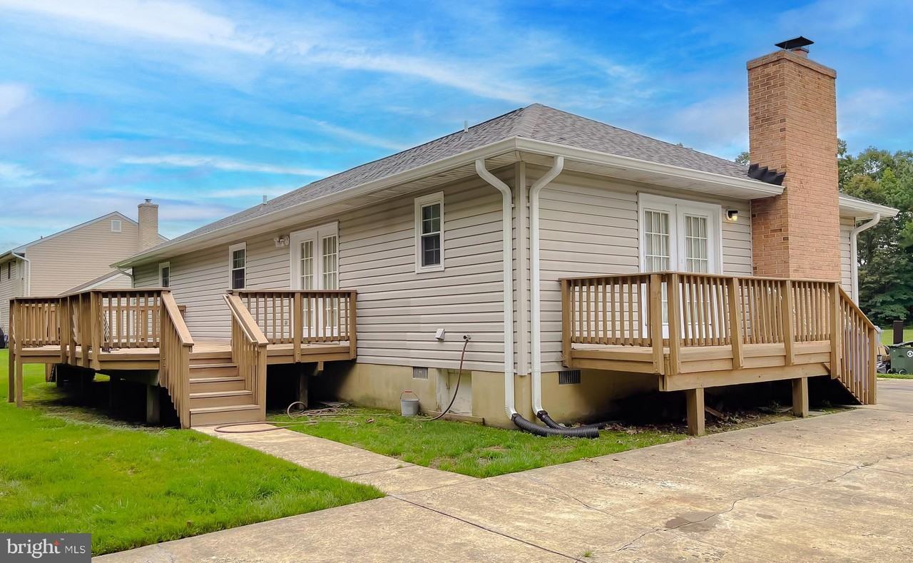 109 Morris Dr - Photo 4 of 43