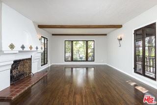 1179 S Hayworth Ave - Photo 4 of 8