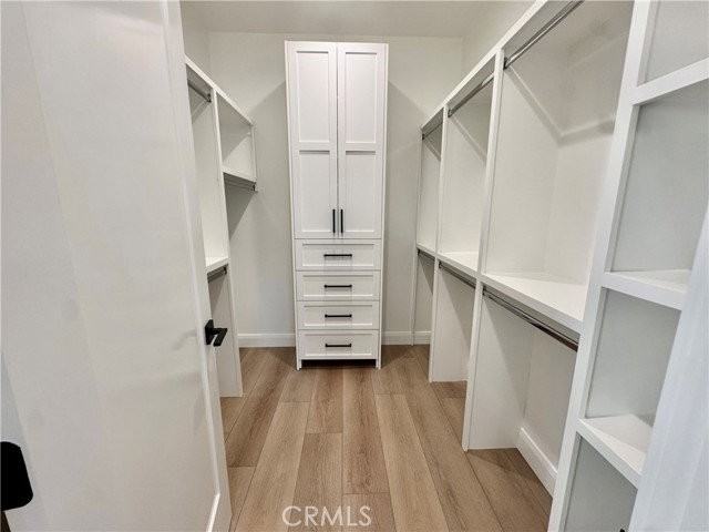 108 S Guadalupe Ave - Photo 2 of 8