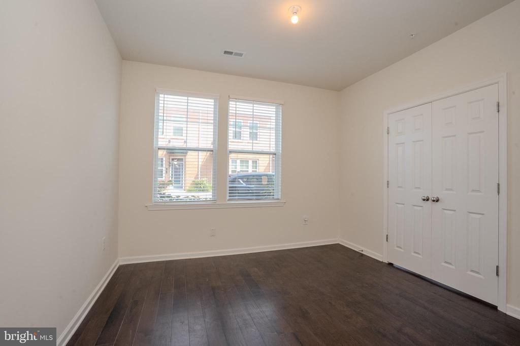 9 Audley St - Photo 7 of 41