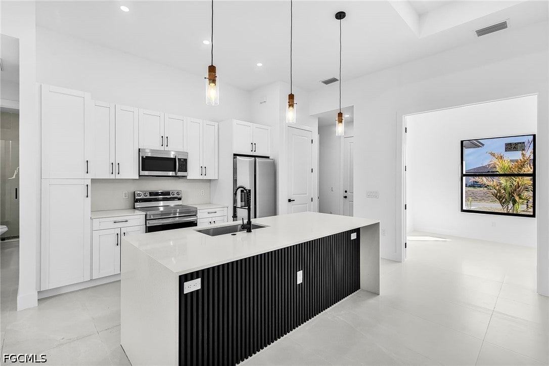 2213 Ne 13th Ave - Photo 6 of 21