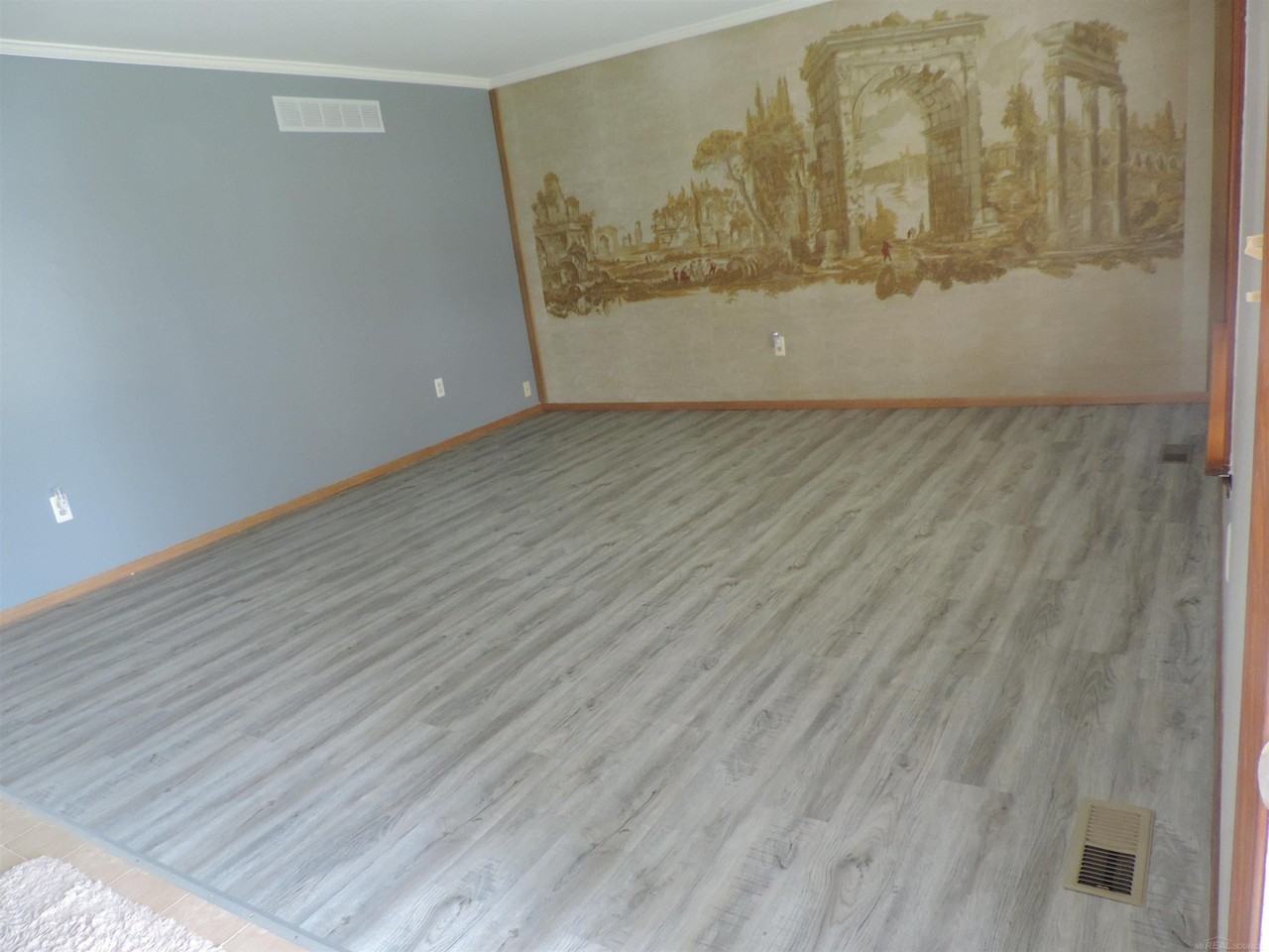 39127 Hyland Dr - Photo 3 of 37