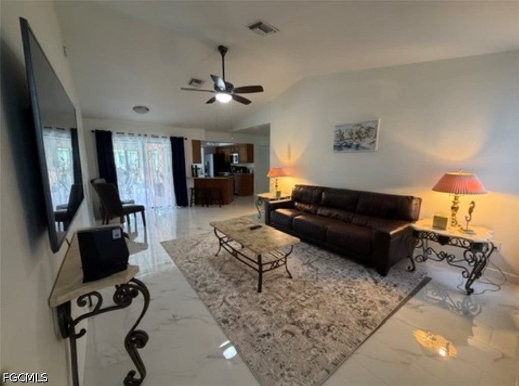 4509 Sw 1st Pl - Photo 3 of 22