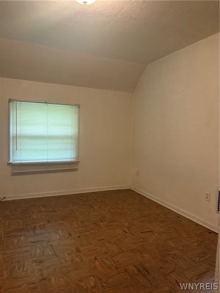 631 Elmwood Ave - Photo 4 of 6