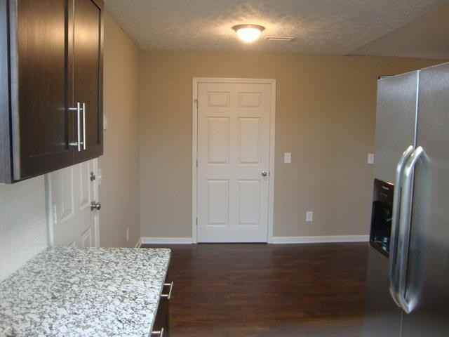 103 Jericho St - Photo 4 of 12