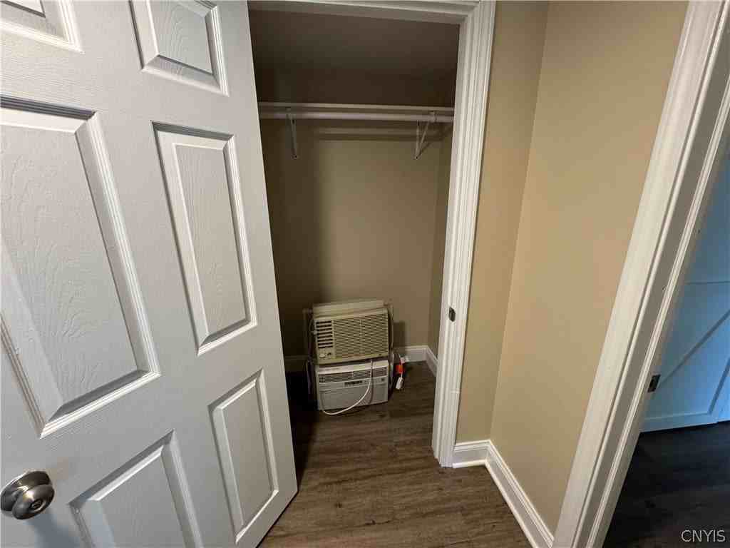 172174 E Bridge St - Photo 4 of 19