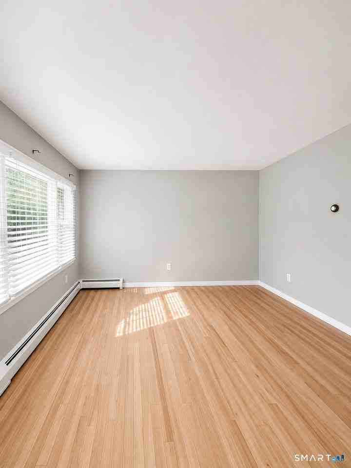 61 Graham Rd - Photo 7 of 9