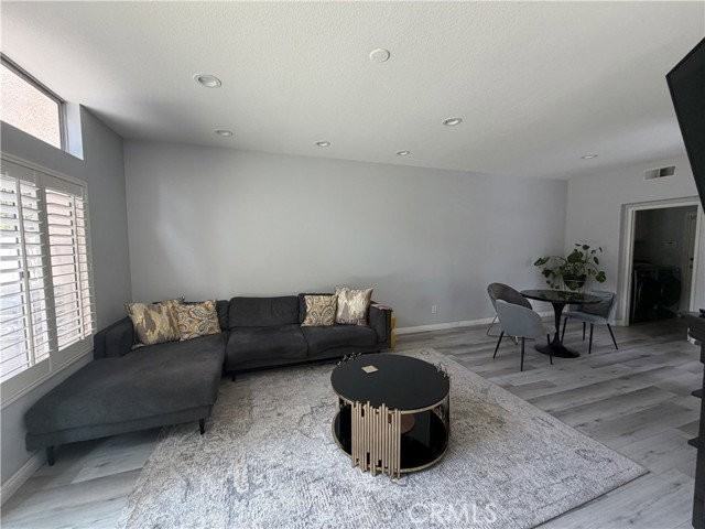5540 Patricia Way - Photo 6 of 7