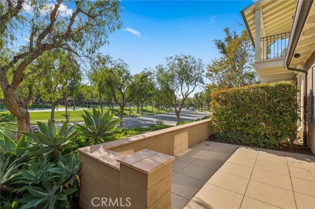 22 Ridge Vly - Photo 2 of 8