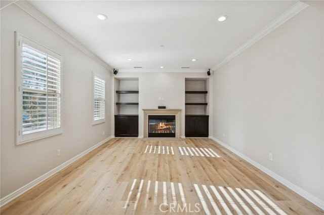 22 Ridge Vly - Photo 3 of 8