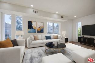 10801 Kling St - Photo 1 of 1