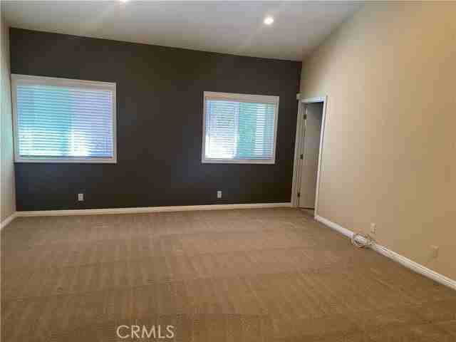 1138 Las Riendas Way - Photo 4 of 8
