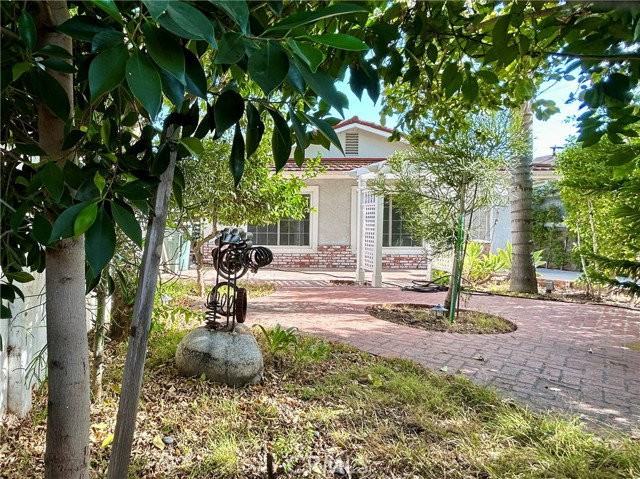 3132 Estado St - Photo 2 of 8