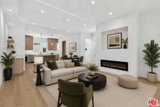 150 N Carondelet St - Photo 1 of 1