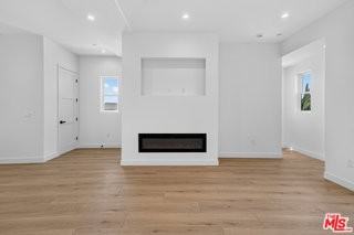 150 N Carondelet St - Photo 7 of 8