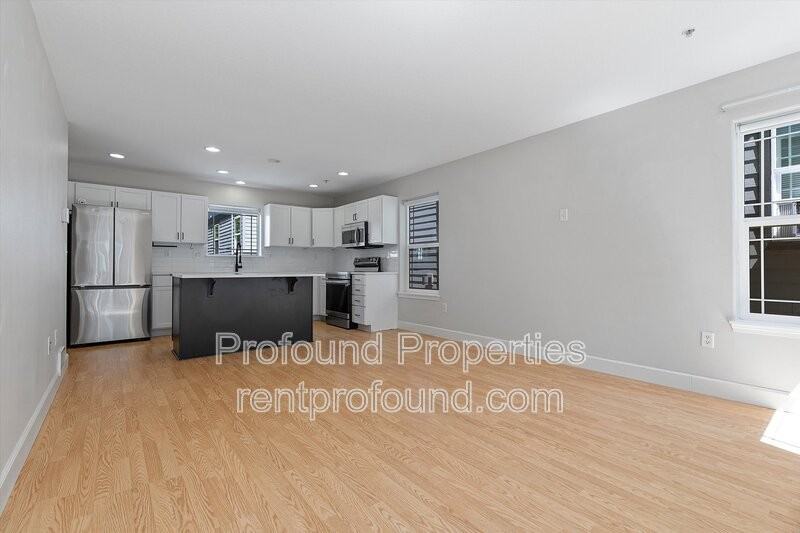 8655 N Crawford St - Photo 5 of 23
