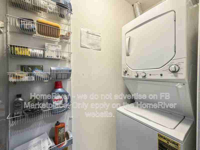 1201 N St Nw #A - Photo 5 of 20