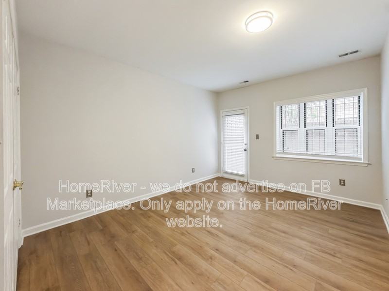 1201 N St Nw #A - Photo 6 of 20