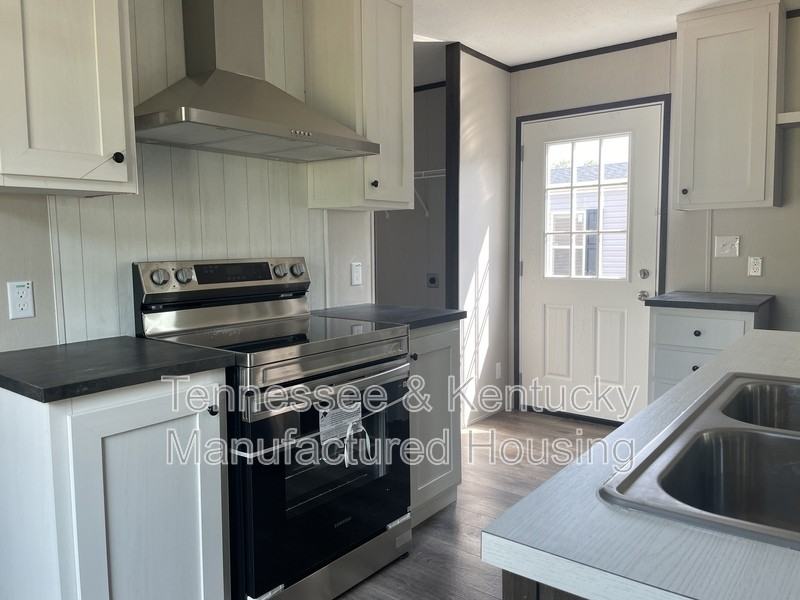 108 Cumberland Ln - Photo 4 of 12